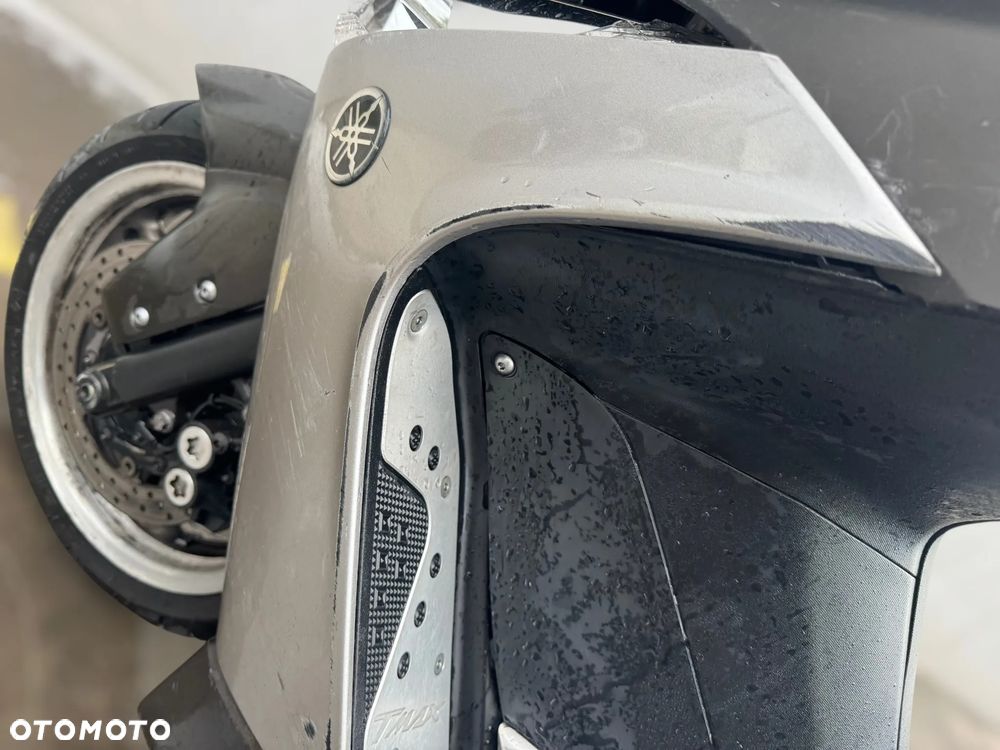 Yamaha Tmax - 9