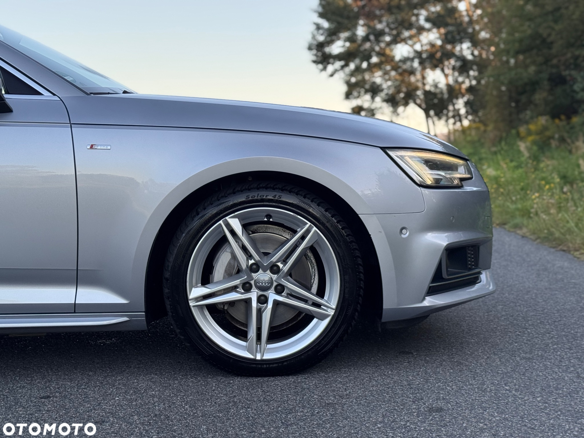 Audi A4 Avant 40 TDI quattro S tronic S line - 26