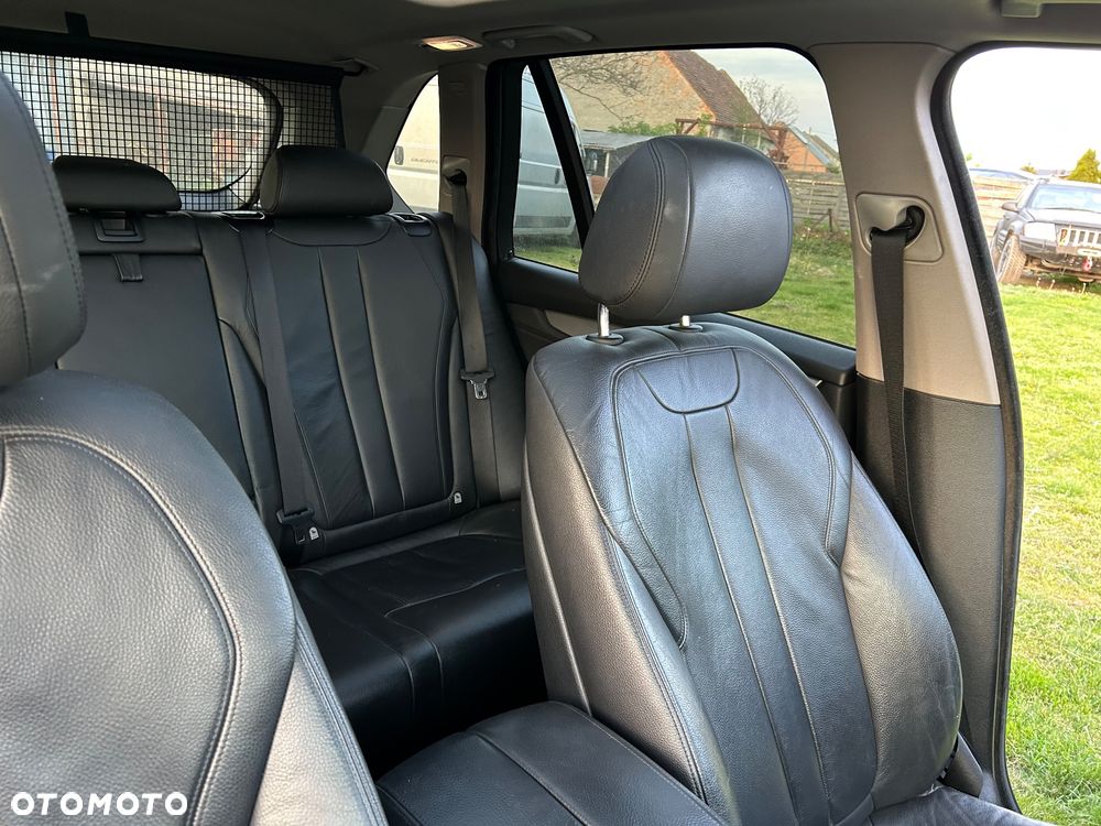 BMW X5 xDrive25d - 29