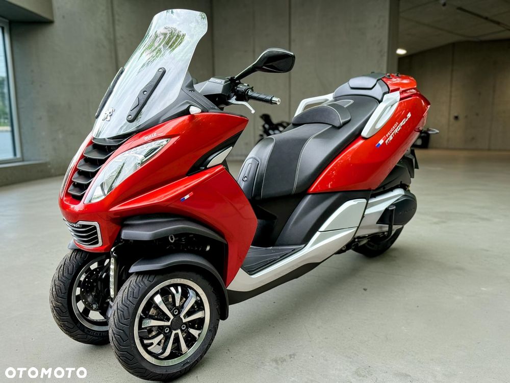 Peugeot Metropolis - 2