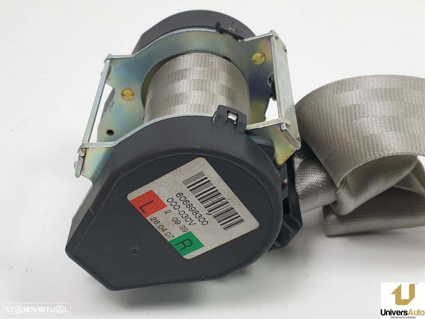 CINTO SEGURANÇA TRASEIRO DIREITO AUDI Q7 2007 -606898300 - 1