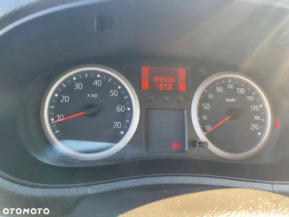 Renault Kangoo 1.2 16V Privilege - 18