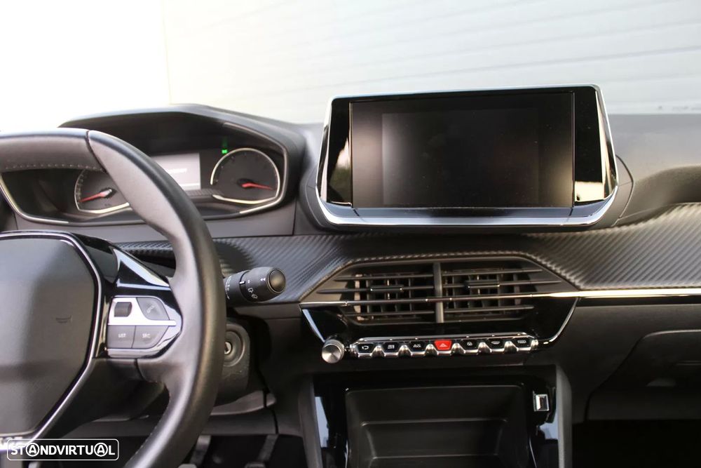 Peugeot 208 1.2 PureTech Active Pack - 16