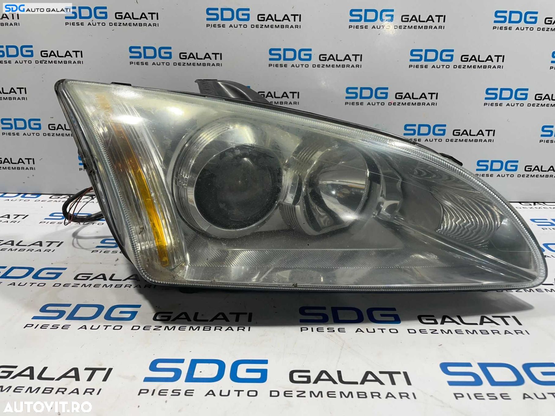 Far Dreapta cu Lupa si Xenon Aftermarket EUROPA Ford Focus 2 NFL Non Facelift 2004 - 2007 [L4131] - 1