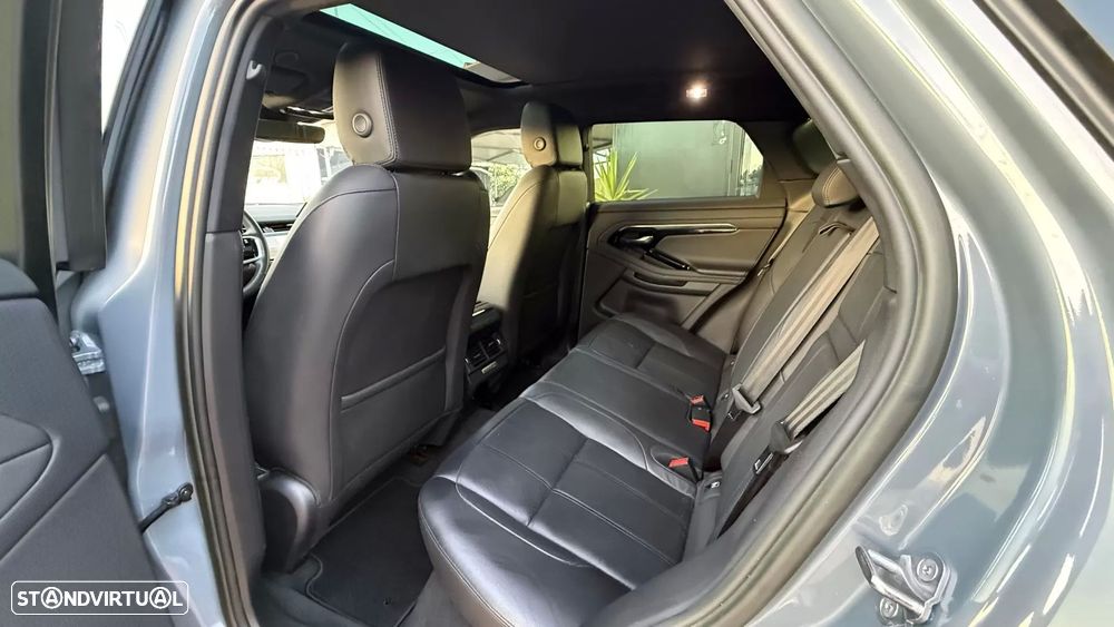 Land Rover Range Rover Evoque P300e R-Dynamic SE - 24