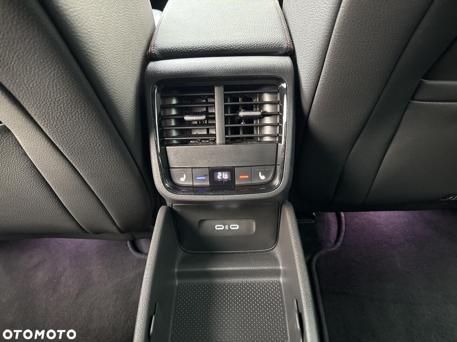 Skoda Octavia 2.0 TSI RS DSG - 30