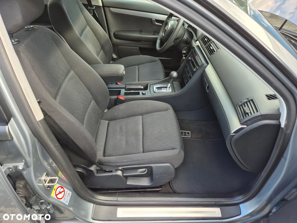 Audi A4 - 8