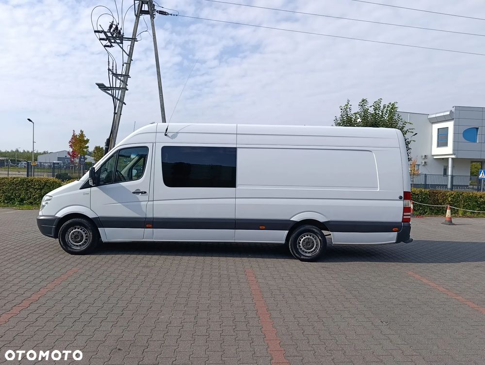 Mercedes-Benz Sprinter - 5