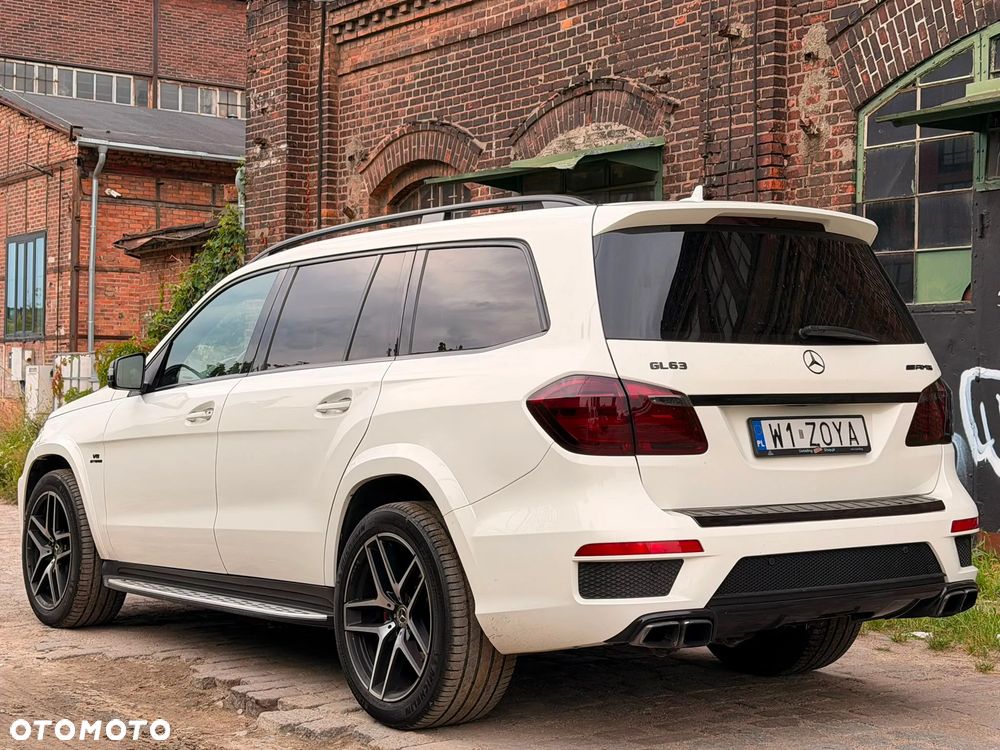 Mercedes-Benz GL 63 AMG - 36