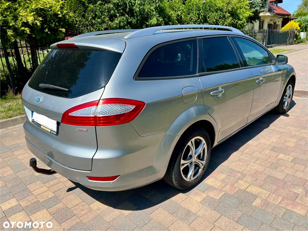 Ford Mondeo 2.0 TDCi ECOnetic Business Edition - 4
