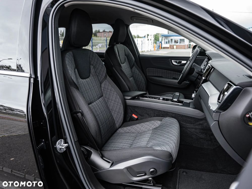 Volvo XC 60 B4 B Core - 26