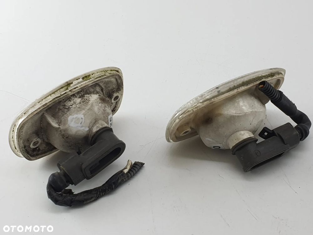 SWIATLO POZYCYJNE LAMPA OBRYSOWA  IVECO EUROCARGO - 14