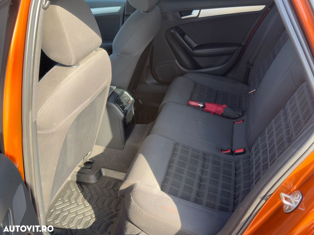 Audi A4 2.0 TDI DPF Ambiente - 11