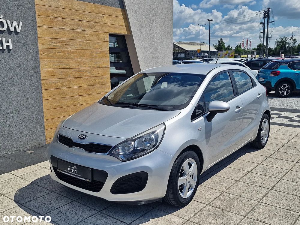 Kia Rio - 2