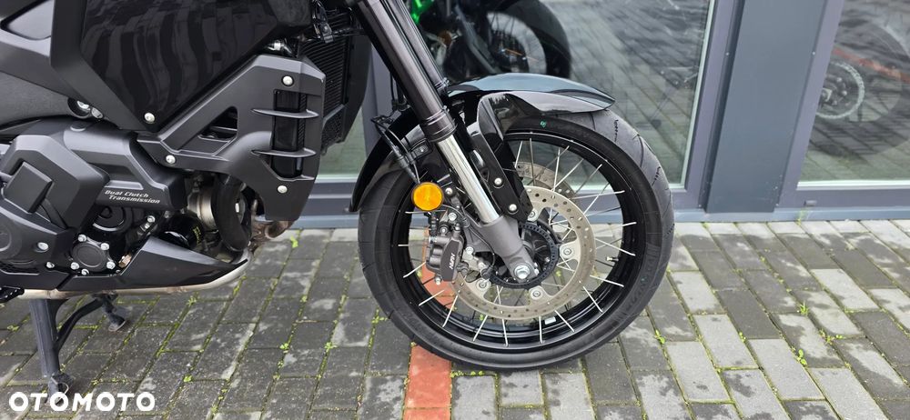Honda VFR - 22