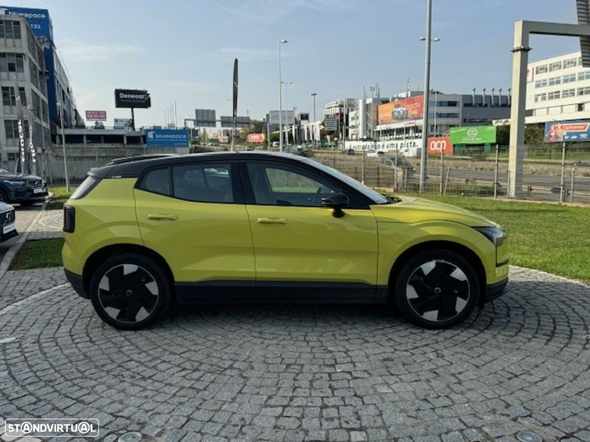 Volvo EX30 - 4