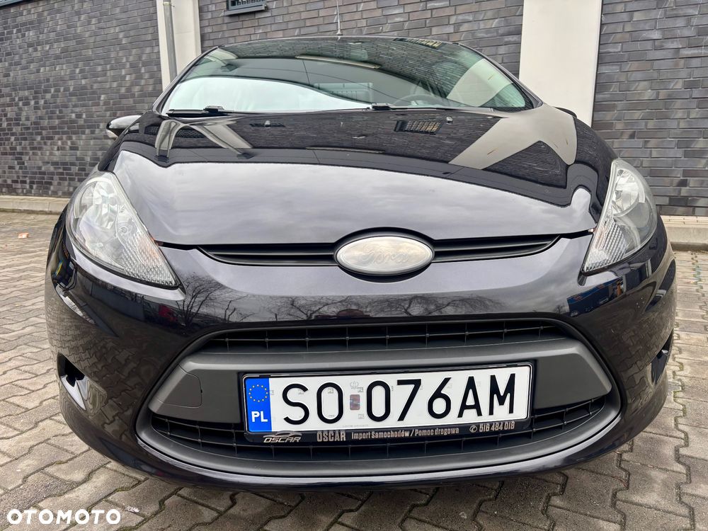 Ford Fiesta - 2