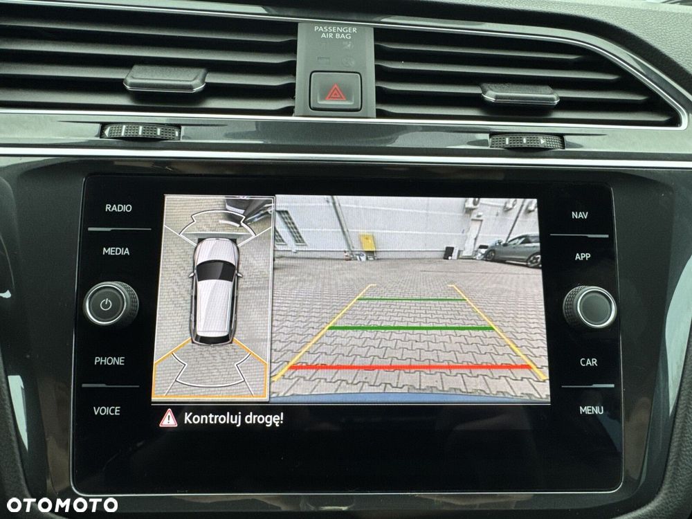 Volkswagen Tiguan 1.5 TSI EVO Elegance DSG - 34