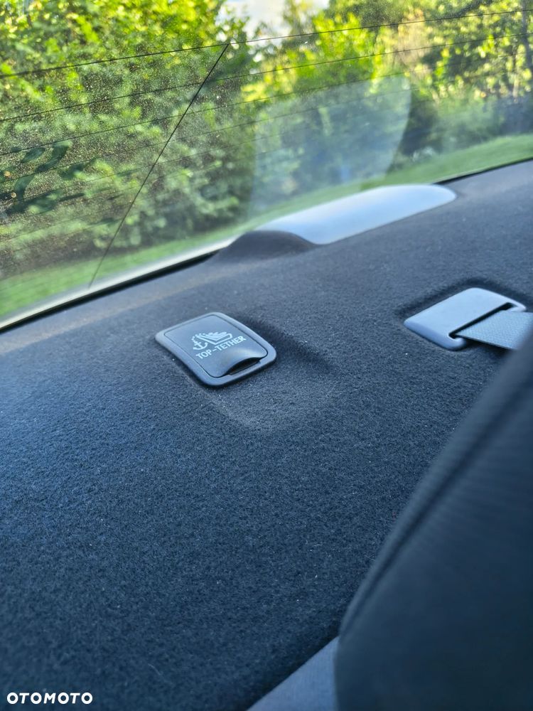 Toyota Corolla 1.5 Active - 32