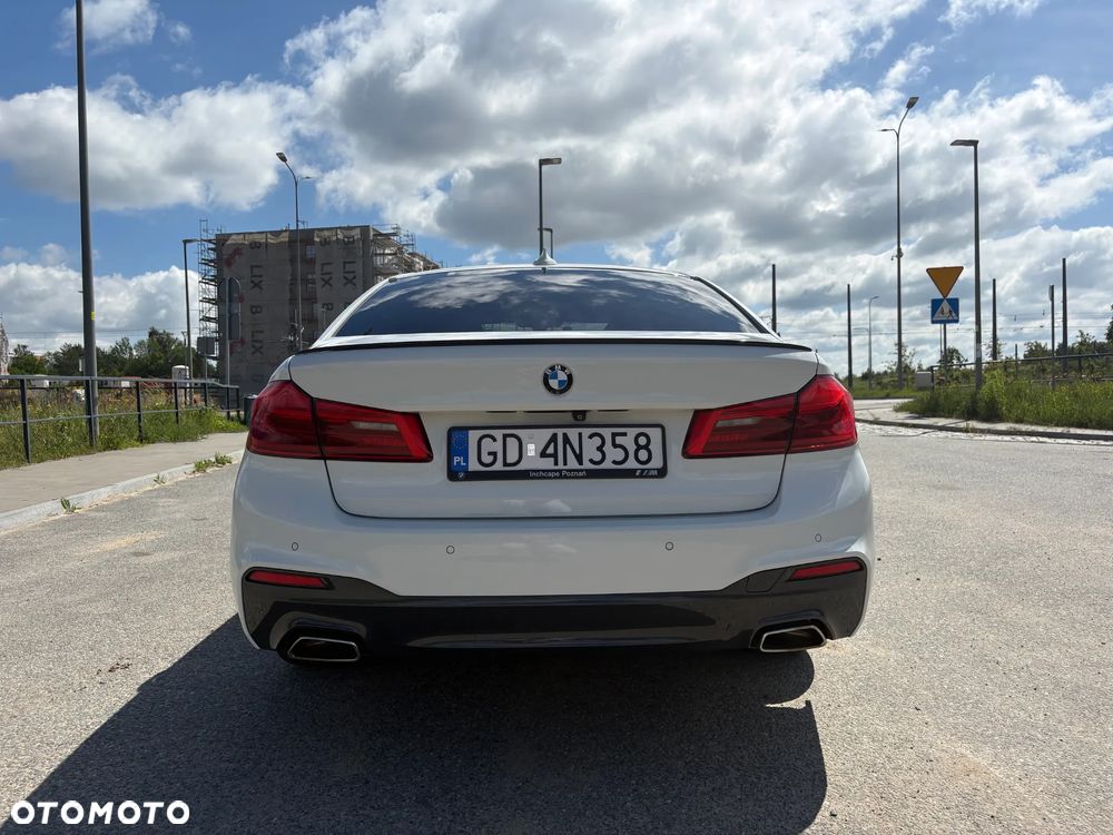 BMW Seria 5 520d xDrive MHEV M Sport sport - 4