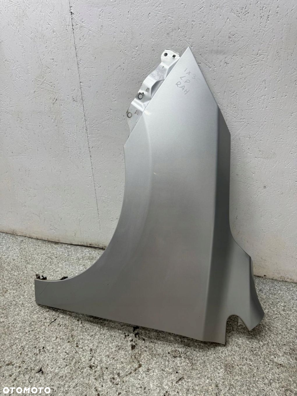 BŁOTNIK LEWY PRZÓD HYUNDAI IX35 2010-2015 KOD KOLORU RAH - 7