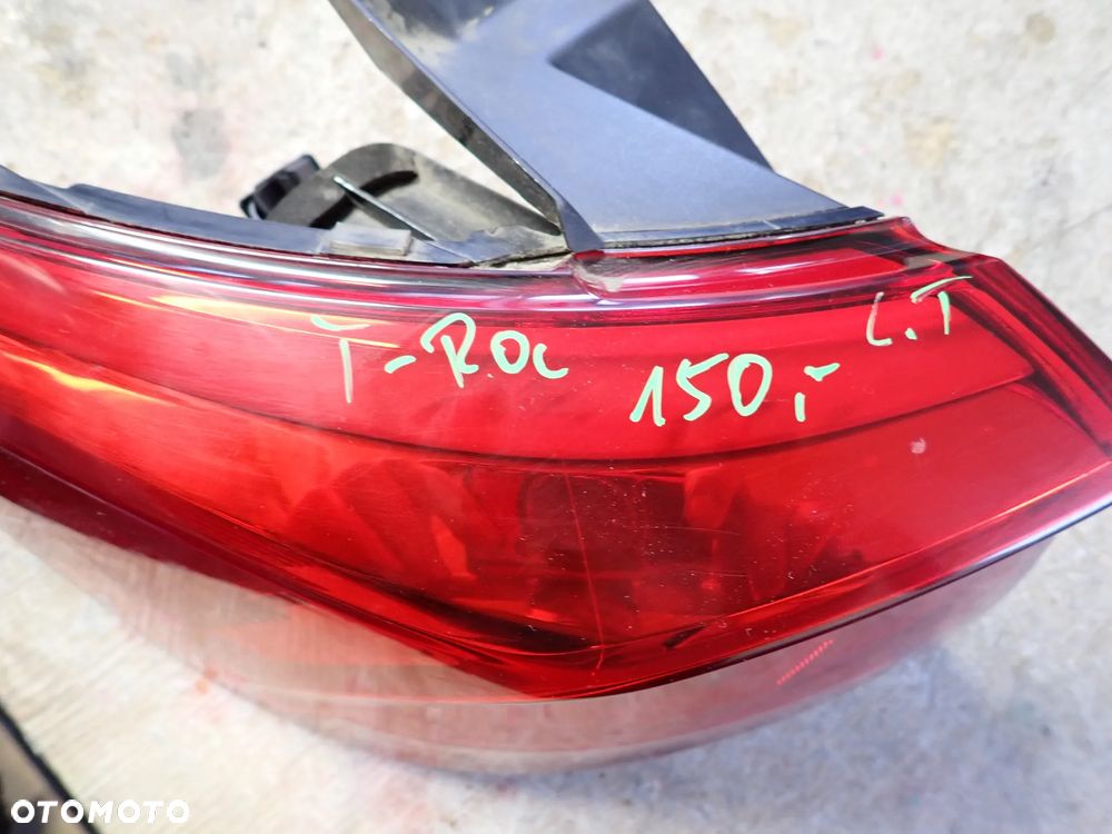 VW T-ROC LAMPA LEWY LEWA TYŁ TYLNA 2GA945095 - 2