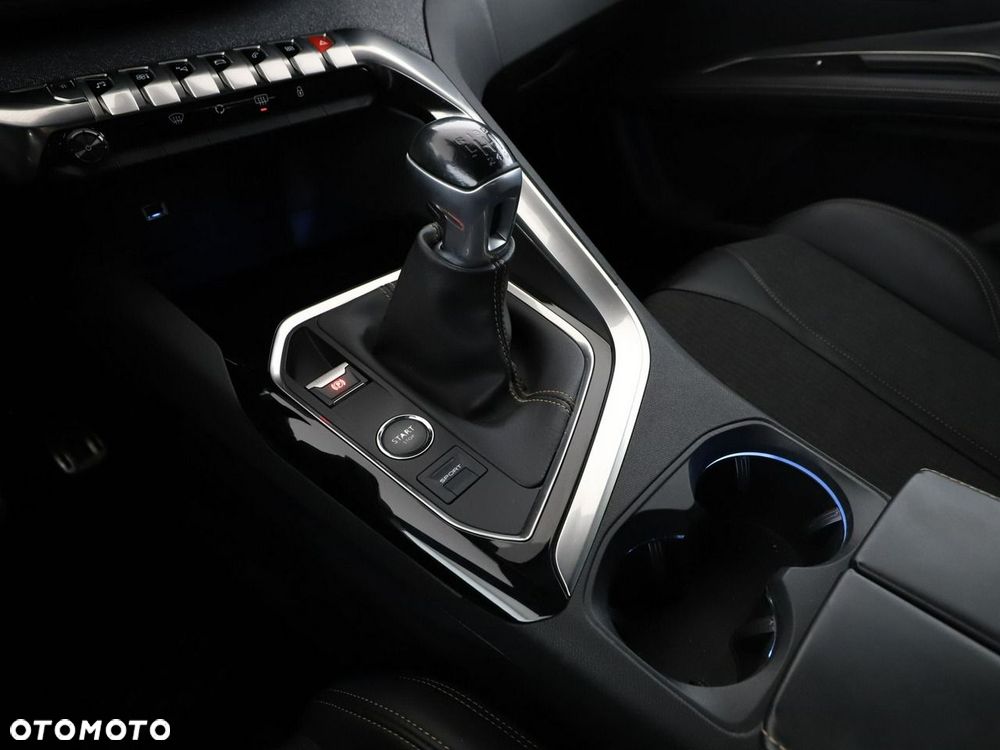 Peugeot 3008 1.2 PureTech GT S&S - 31