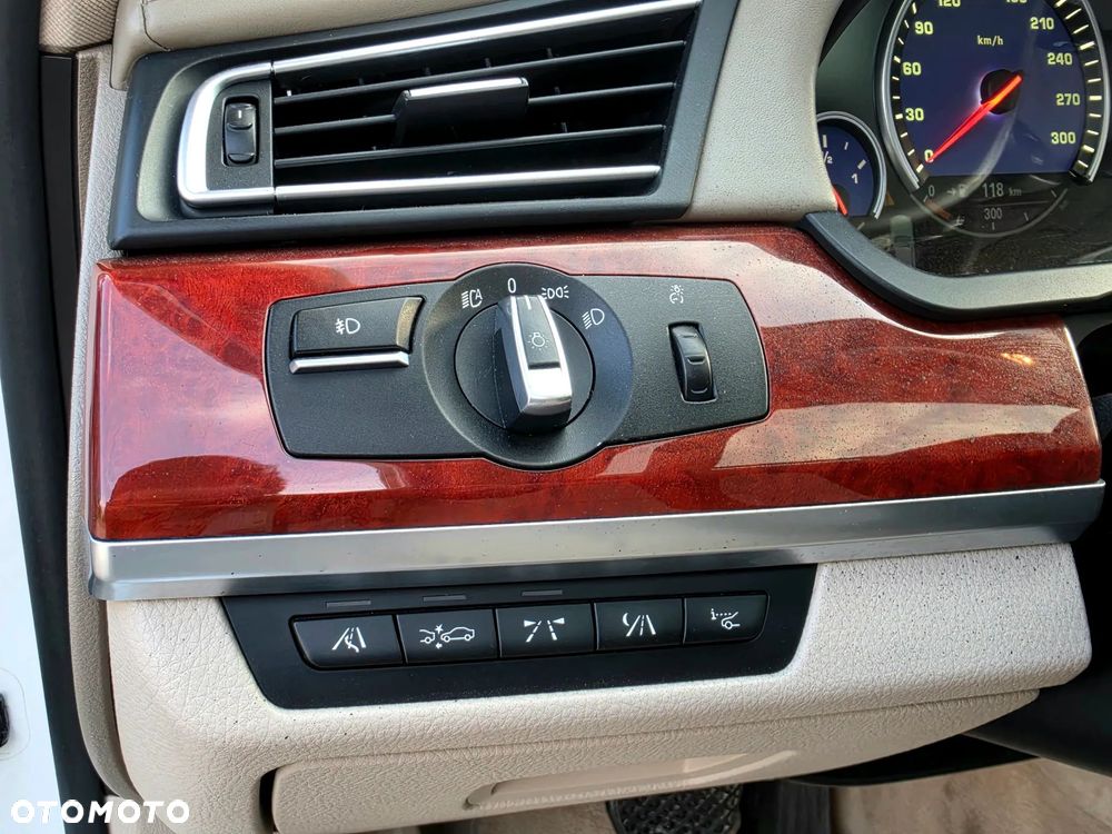 BMW-ALPINA B7 - 21
