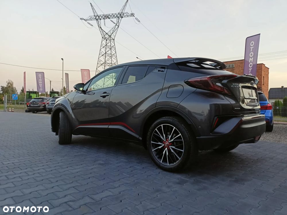 Toyota C-HR - 9