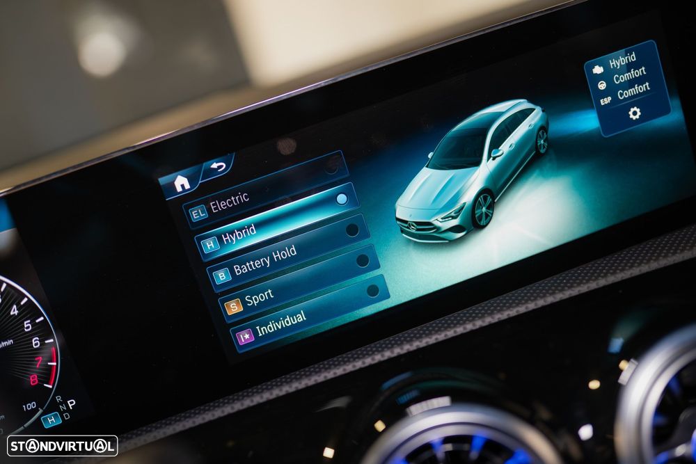 Mercedes-Benz CLA 250 e Shooting Brake AMG Line - 47