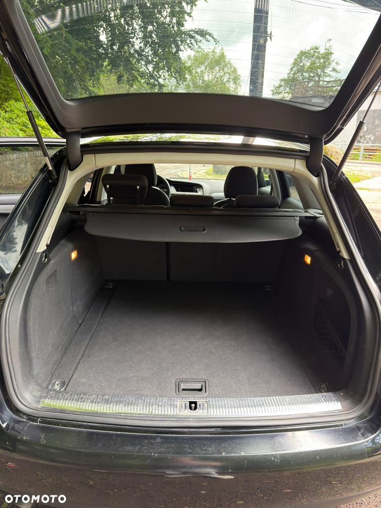 Audi A4 Avant - 10