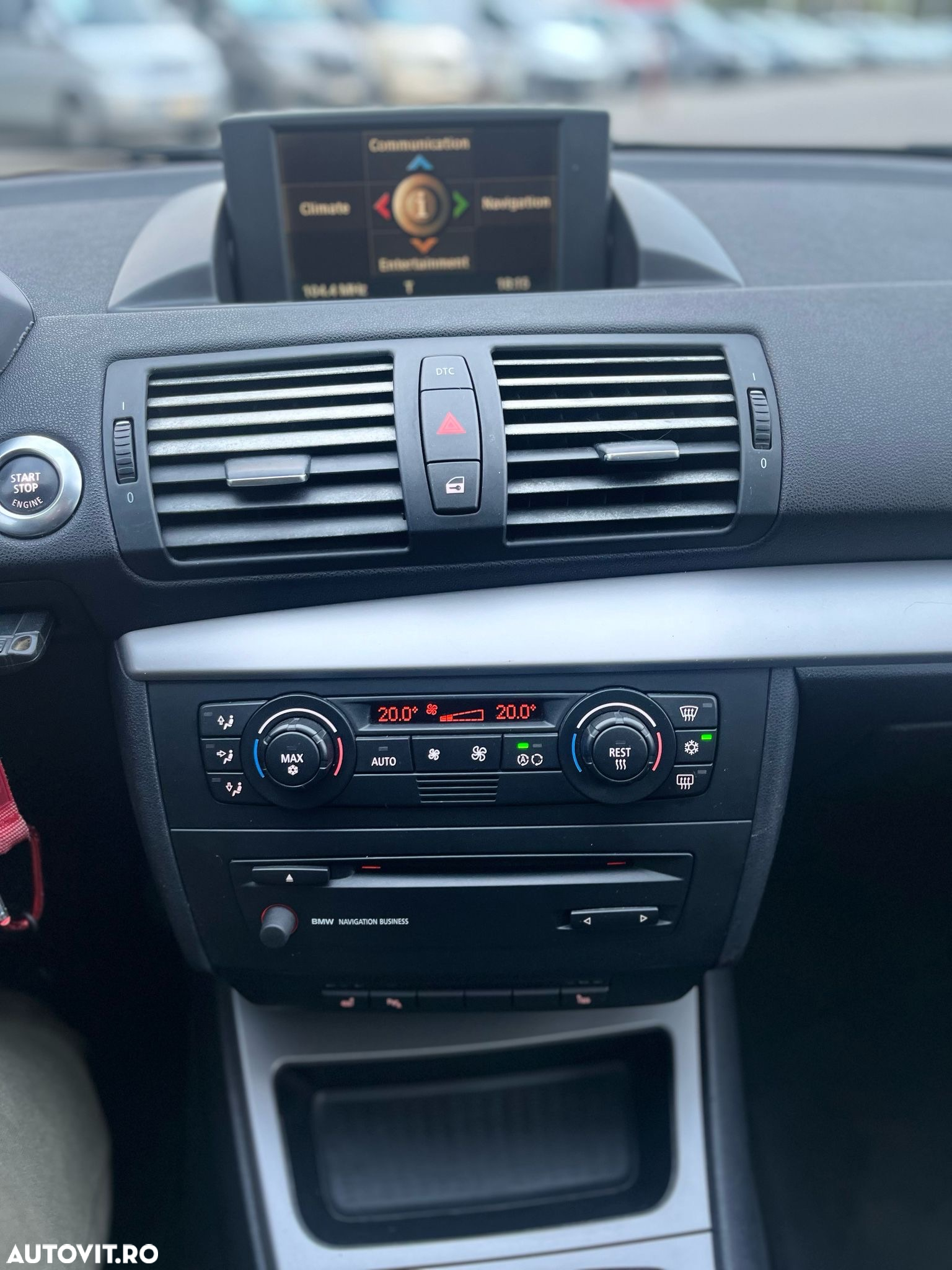 BMW Seria 1 118d - 12