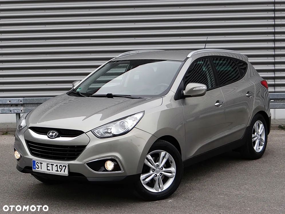 Hyundai ix35 2.0 CRDi 4WD Automatik Premium - 2