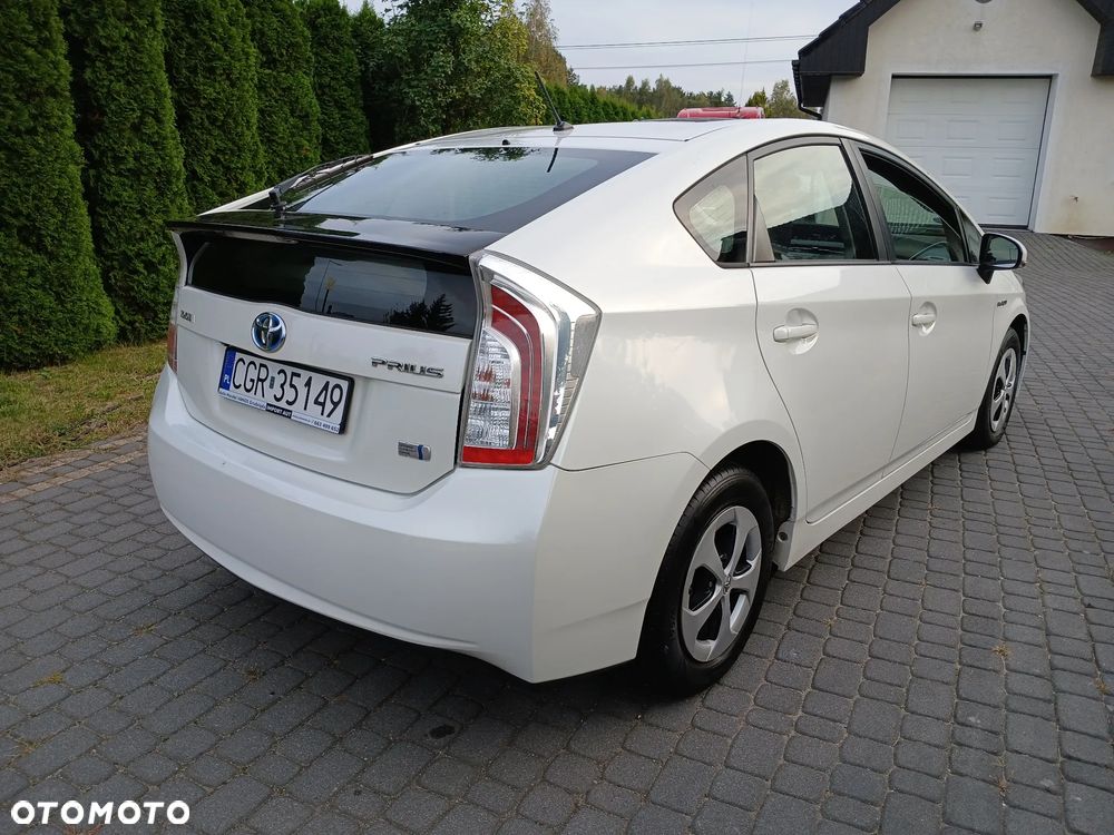 Toyota Prius - 9