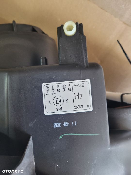 mercedes vito viano A639 W639 lampa prawa przód lift 10-14 NOWA - 4