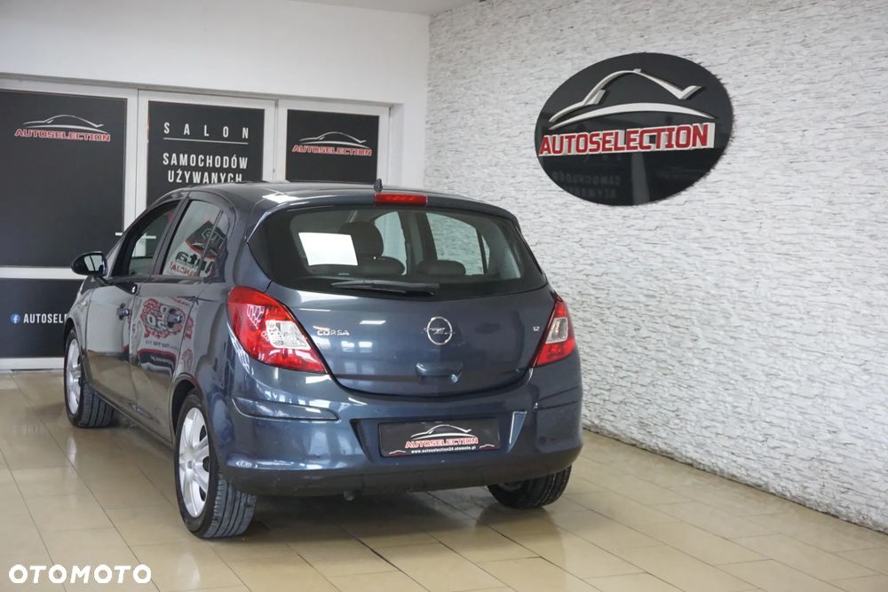 Opel Corsa 1.2 16V Edition - 6