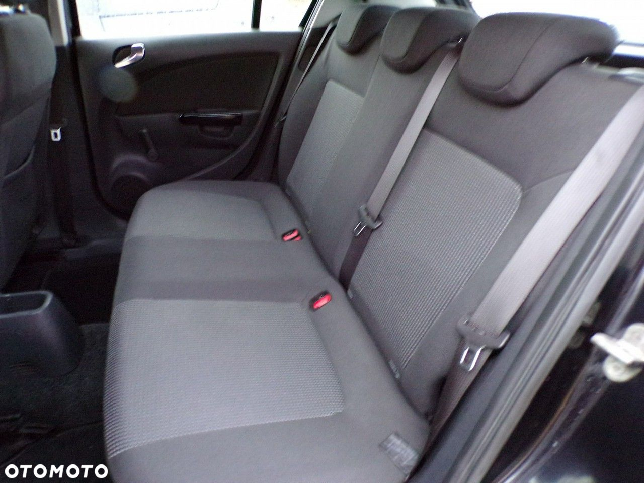 Opel Corsa - 22