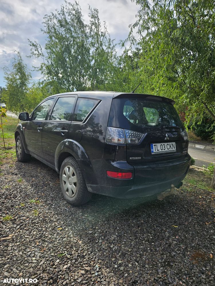 Mitsubishi Outlander 2.0 DI-D Instyle - 4