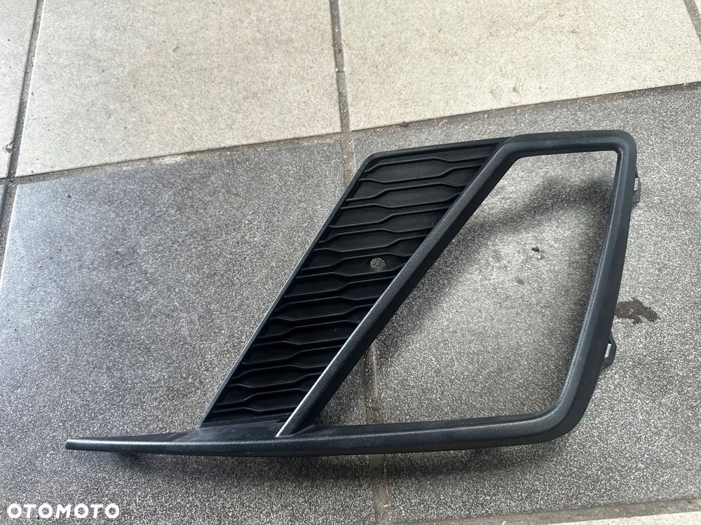 SEAT IBIZA V 5 6F0 16-21 KRATKA ZDERZAKA PRZÓD PRAWA - 1