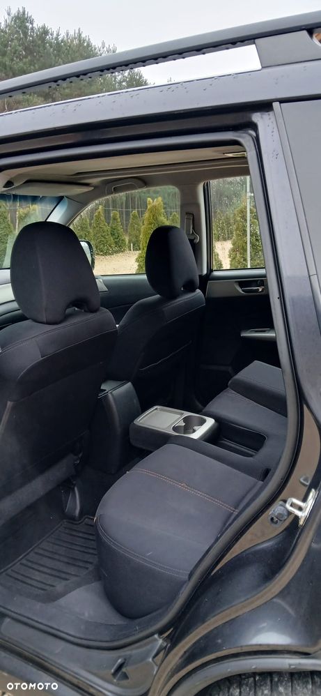 Subaru Forester 2.0D Edition - 19