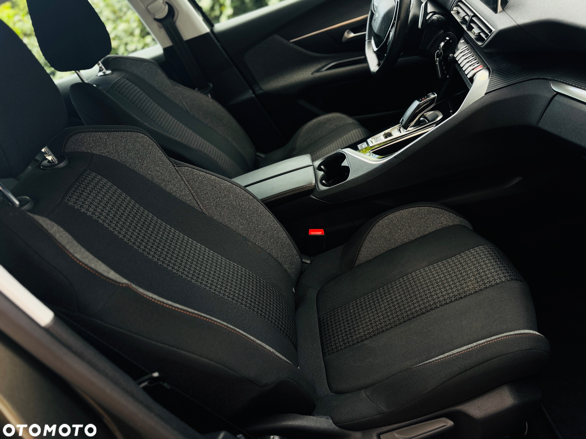 Peugeot 3008 1.5 BlueHDi Allure Pack S&S EAT8 - 15