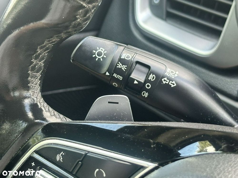 Kia Ceed - 24
