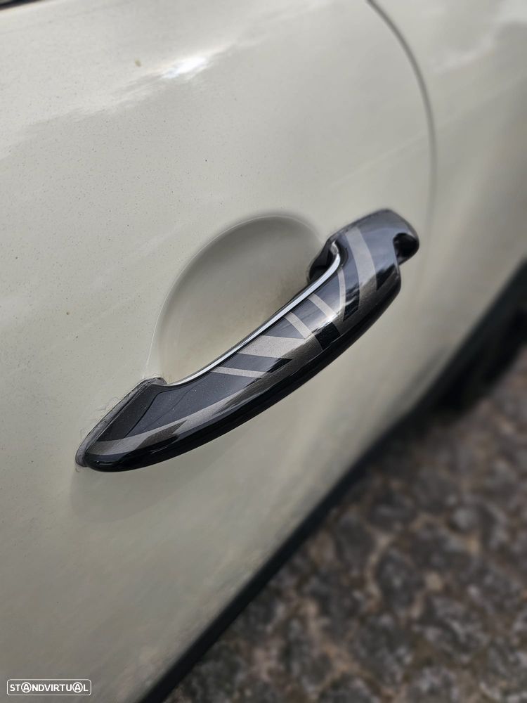 MINI 3 Portas - 6