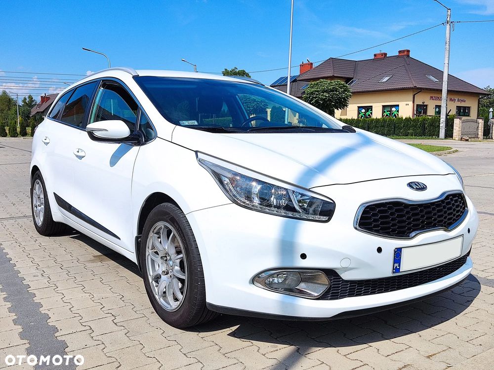 Kia Ceed 1.6 CRDi XL - 1