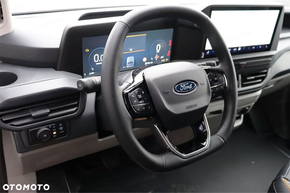 Ford Transit Custom L2H1 320 Zabudowa Brygadowa Trail A8 AWD 2.0 170KM - 8