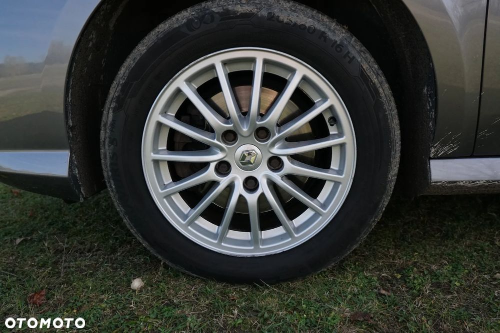 Renault Laguna - 16