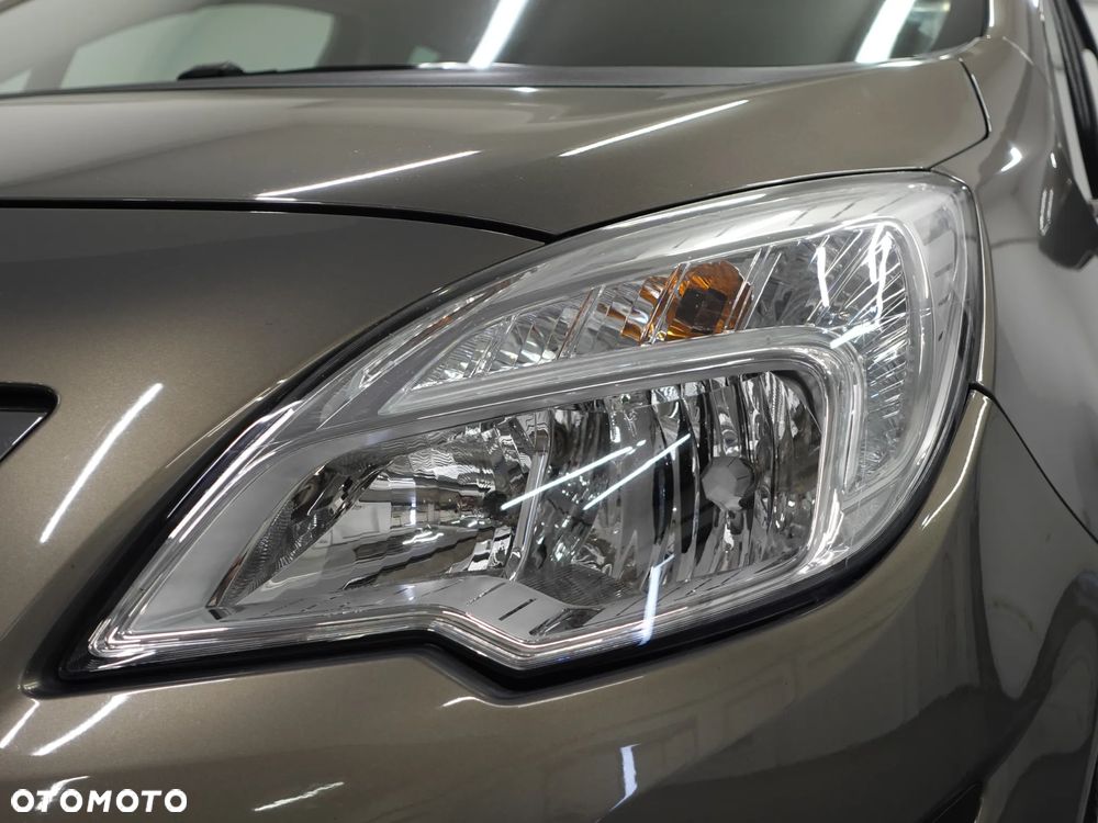 Opel Meriva 1.7 CDTI Cosmo - 15