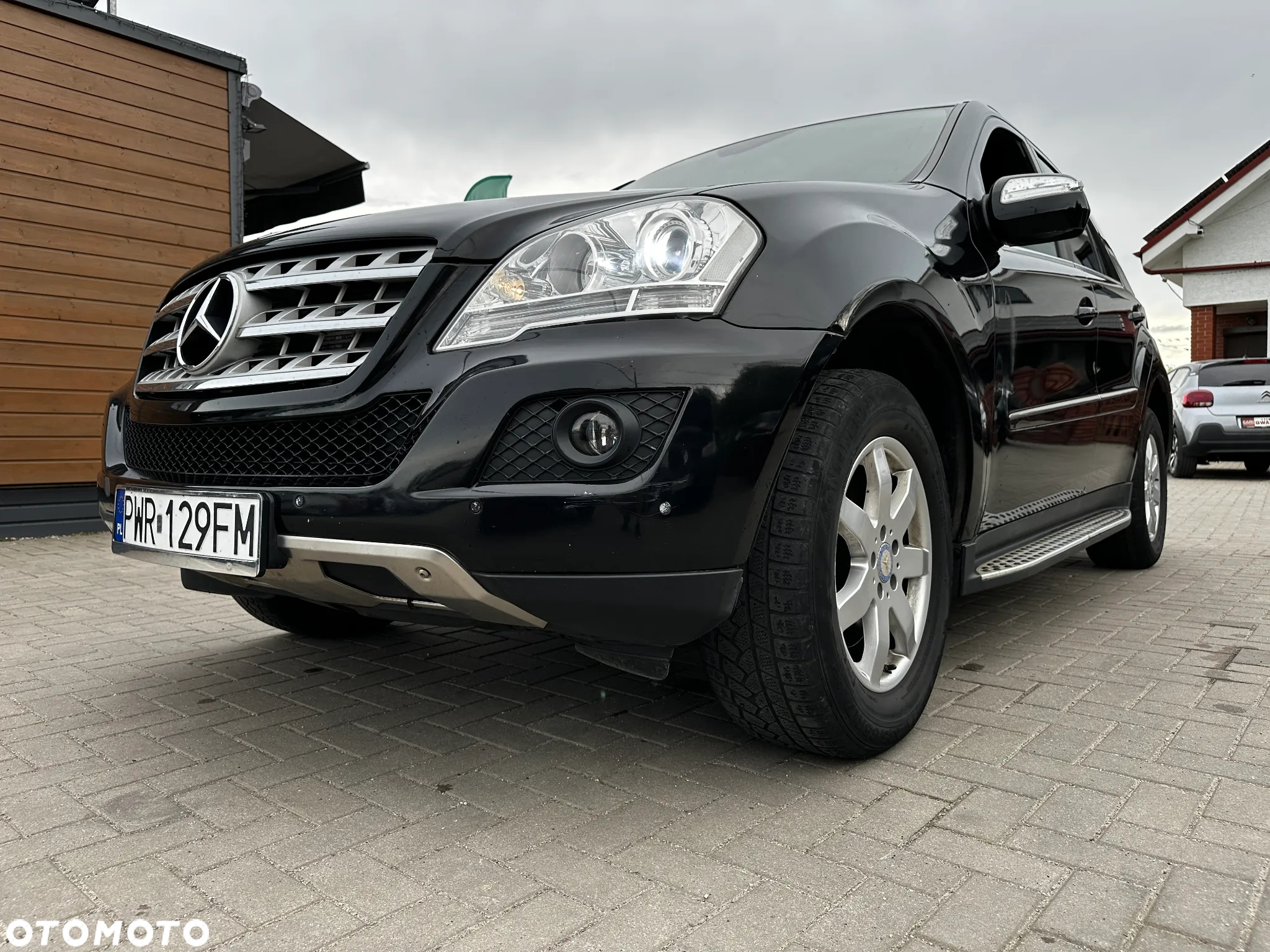 Mercedes-Benz ML - 29