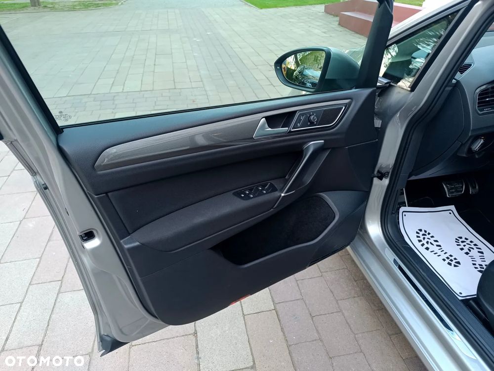 Volkswagen Golf Sportsvan 1.5 TSI ACT DSG Highline - 25