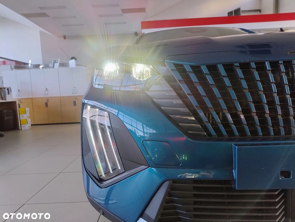 Peugeot 2008 PureTech 100 Allure S&S BVM6 - 23